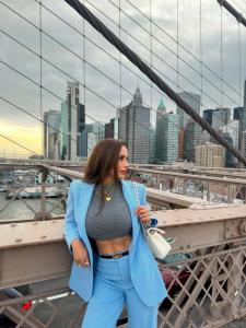 607538395: Chica busca chico en Madrid