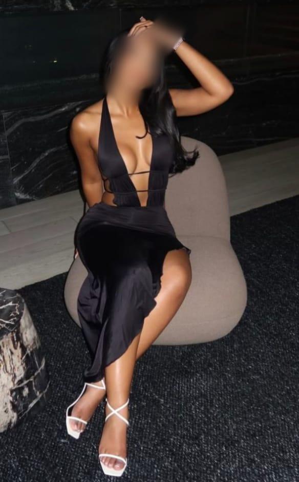 603998651: Chica busca chico en Cantabria