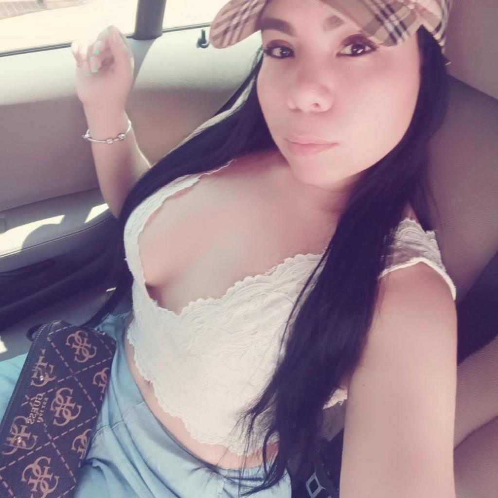 Chica busca chico en Barcelona: 