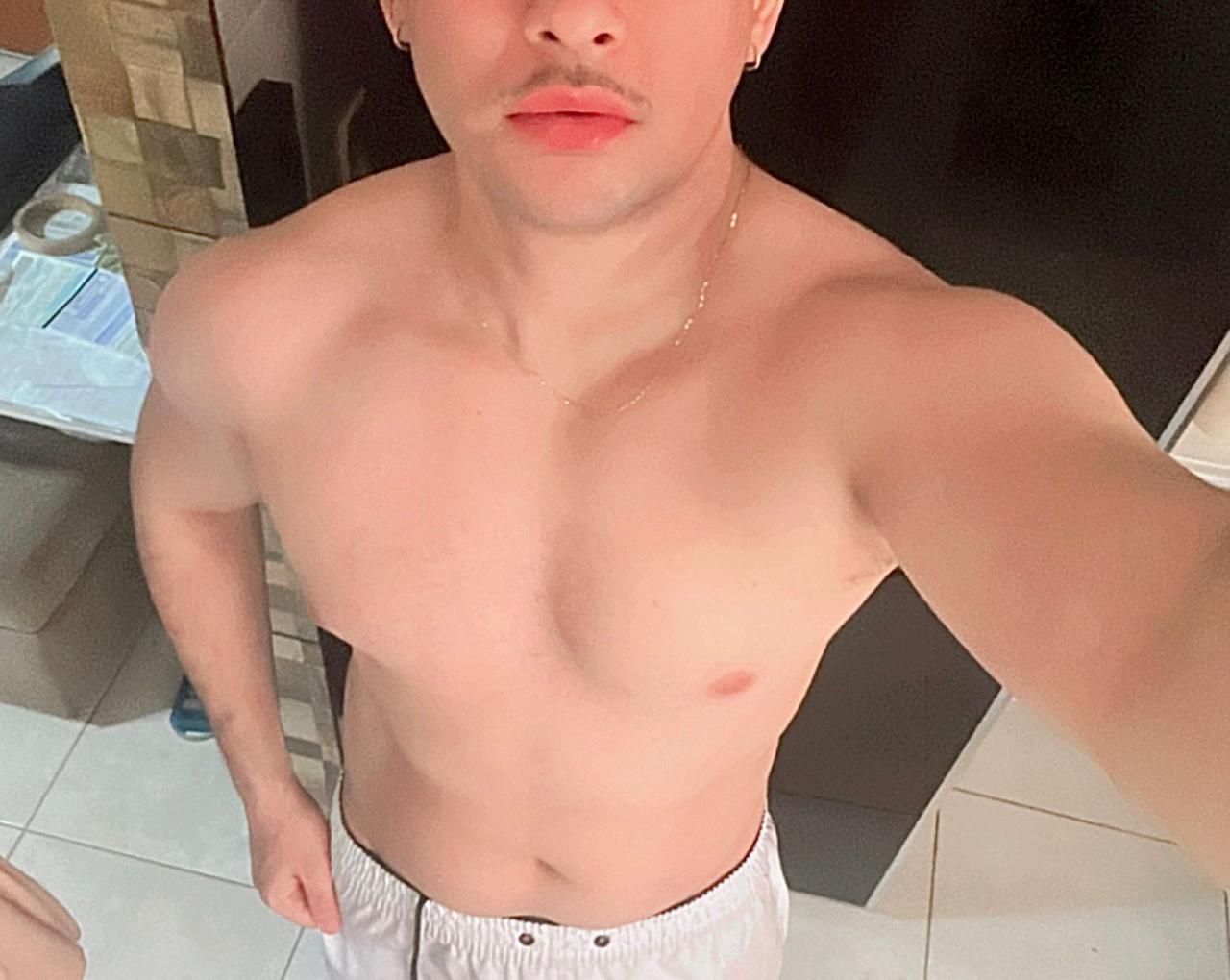 613749183: Chico busca chica en Alicante