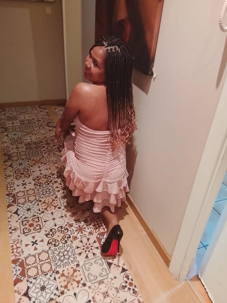 Chica busca chico en Guipúzcoa: 