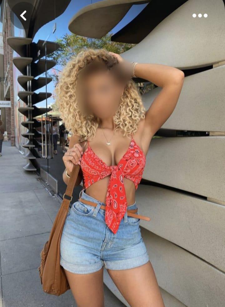 603140134: Chica busca chico en Cantabria