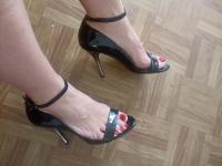 675968439: Chica busca chico en Madrid