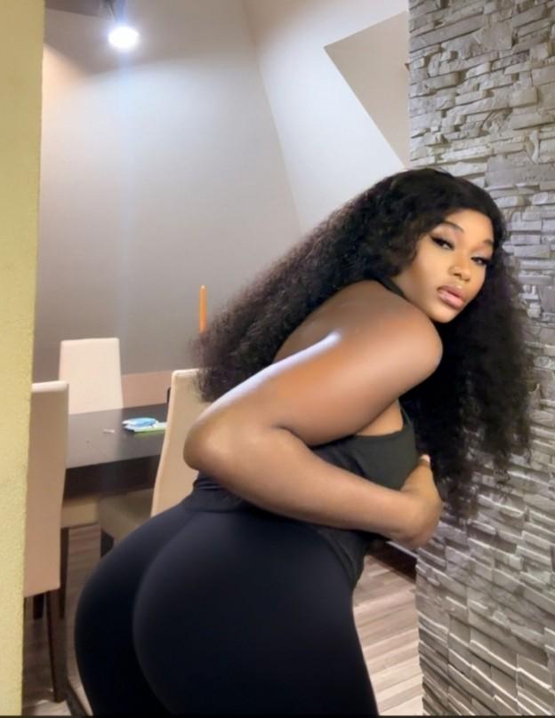 Chica busca chico en Granada: 