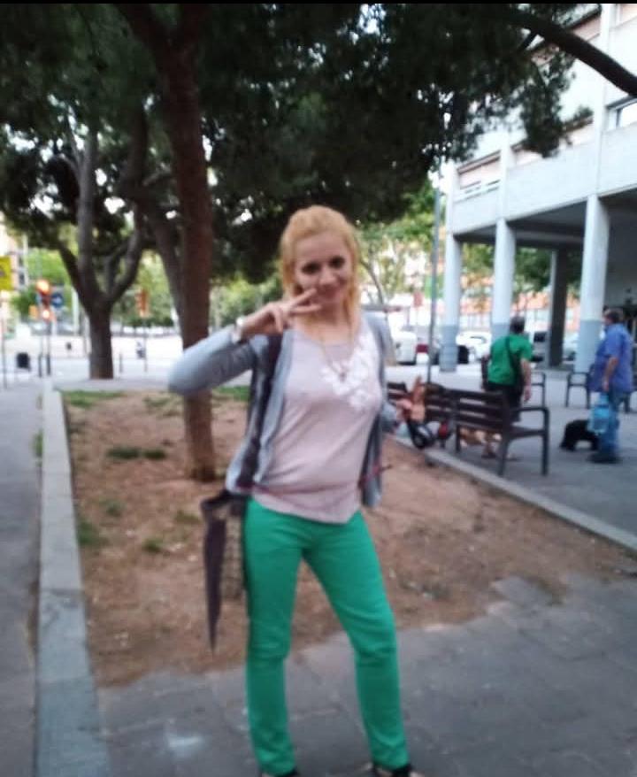 614891234: Chica busca chico en Barcelona