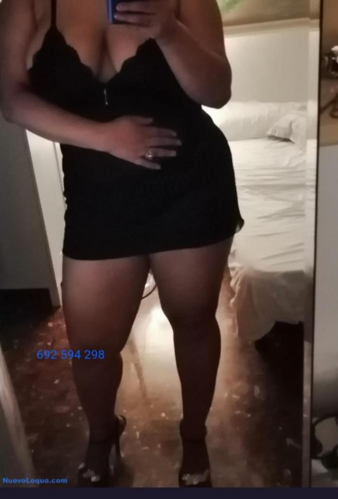 Chica busca chico en Alicante: Chica busca chico