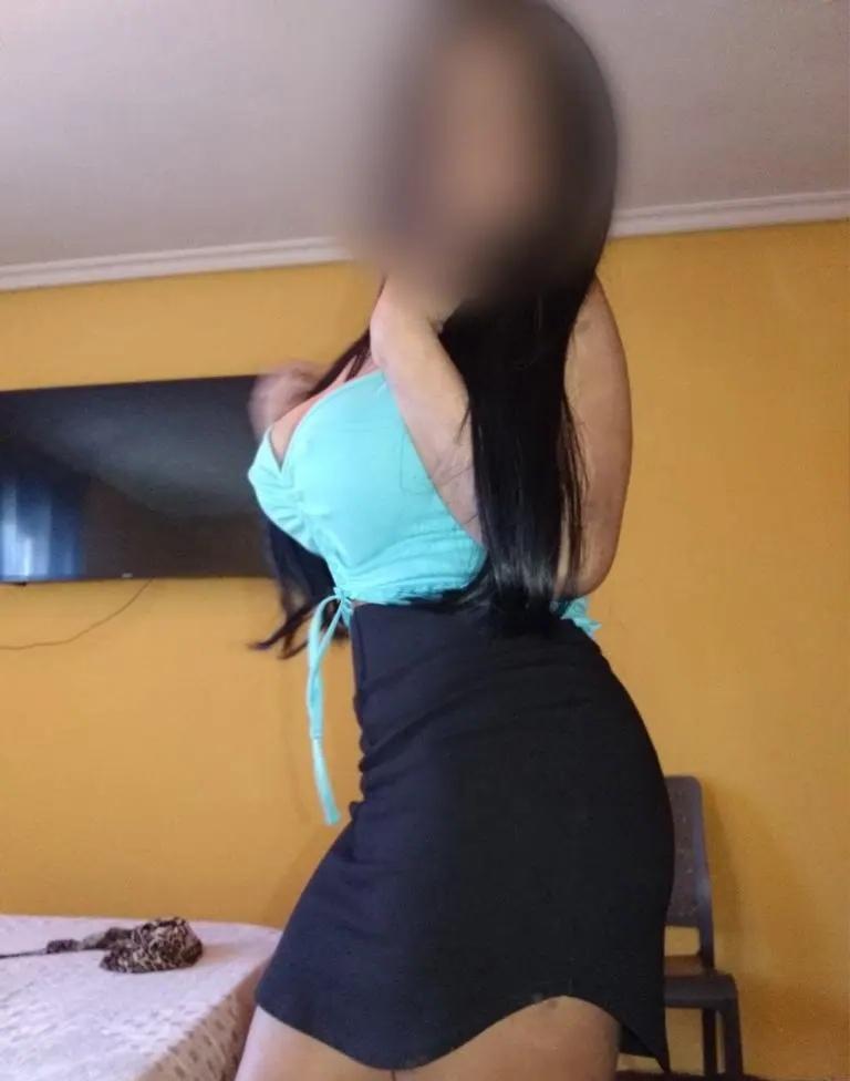 Chica busca chico en Cádiz: 