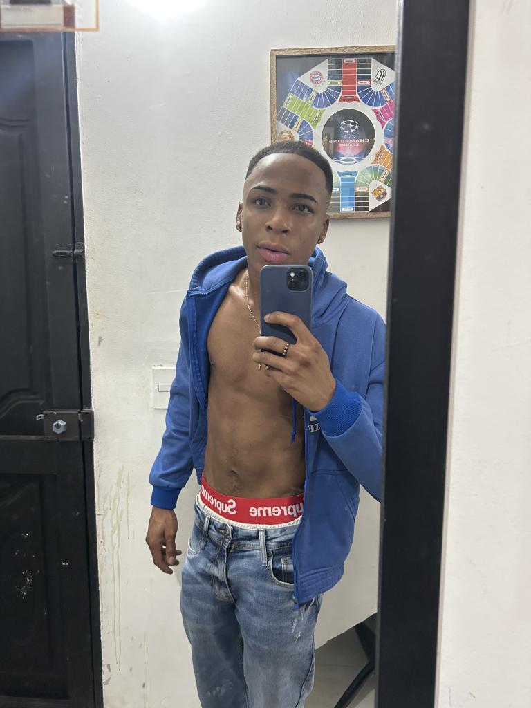 Chico busca chica en Alicante: 