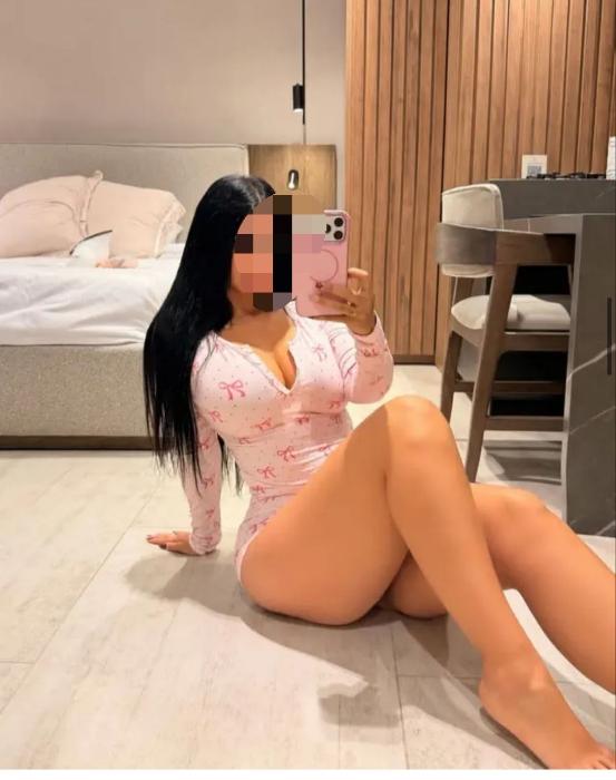 Chica busca chico en Tenerife: 