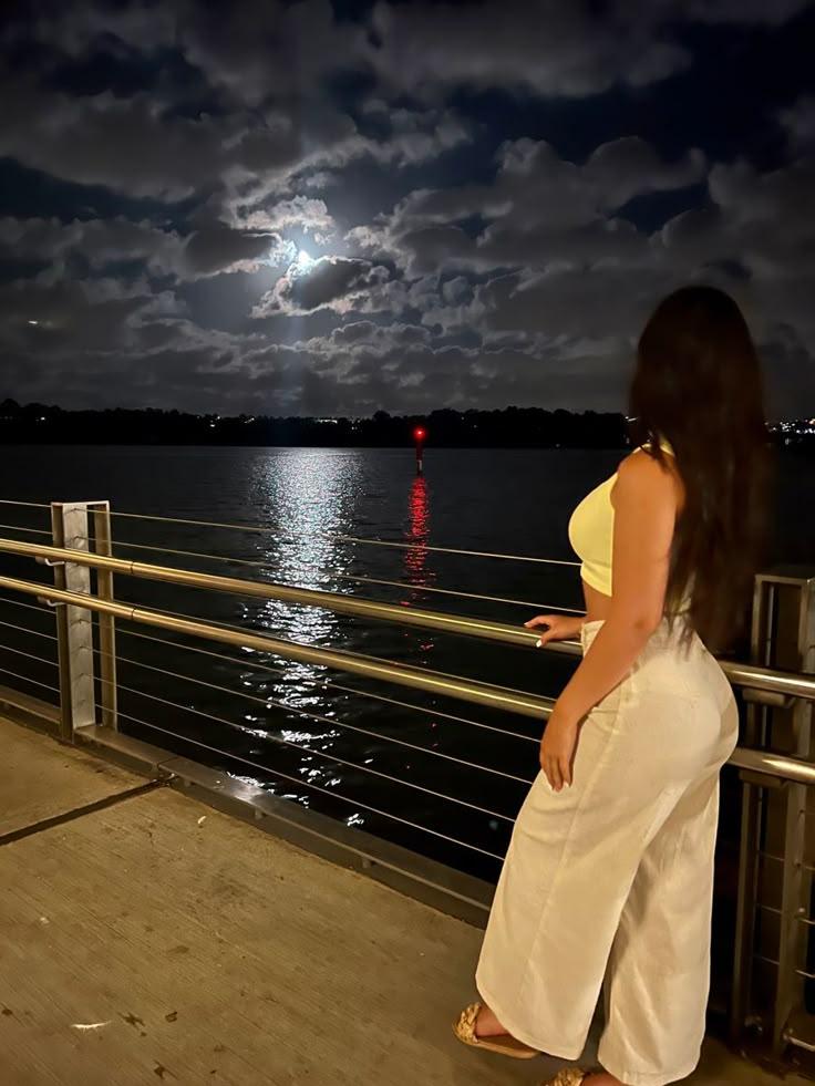 Chica busca chico en Asturias: 