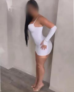 643309380: Chica busca chico en Cádiz