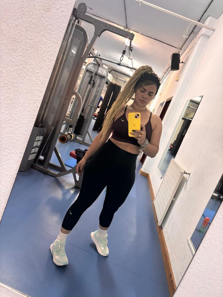 614545618: Chica busca chico en Salamanca