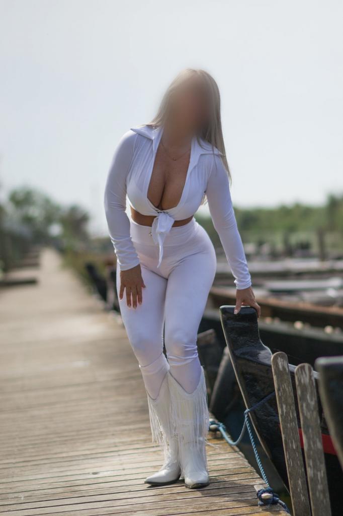 Chica busca chico en Valencia: 