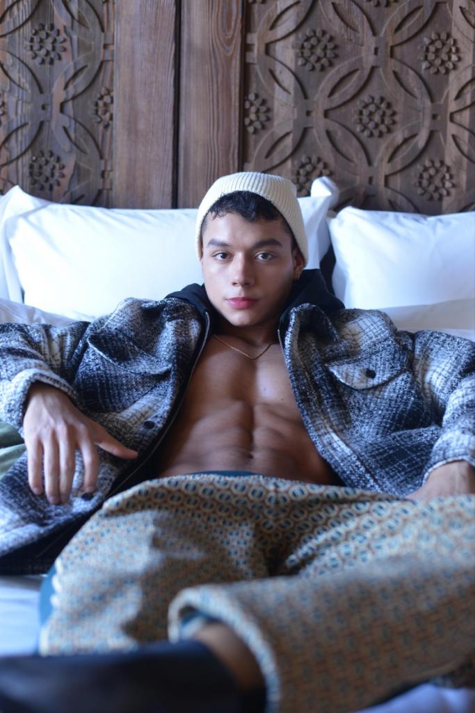 635991160: Chico busca chica en Madrid