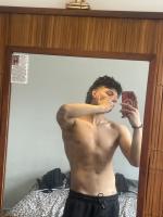 604361387: Chico busca chica en Madrid