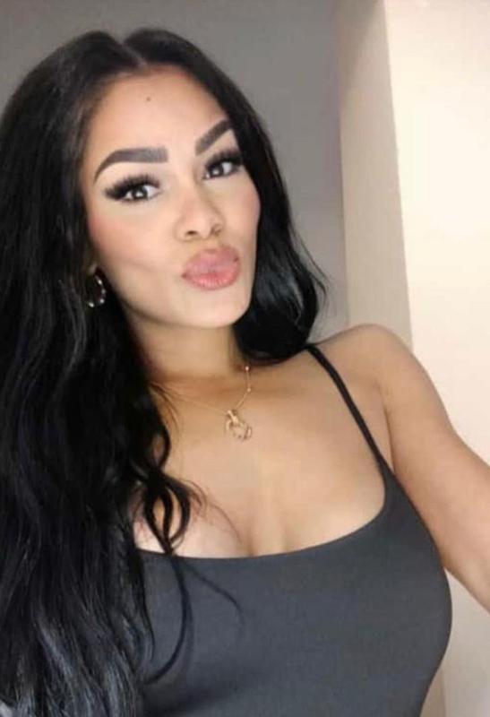 Chica busca chico en Pontevedra: 