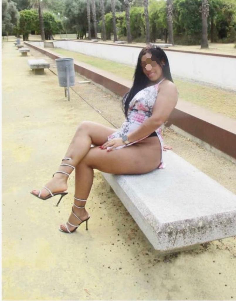 Chica busca chico en Cádiz: 