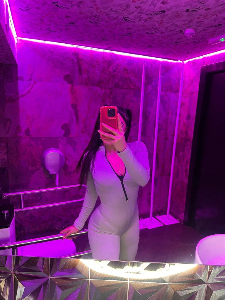 Chica busca chico en Cantabria: 