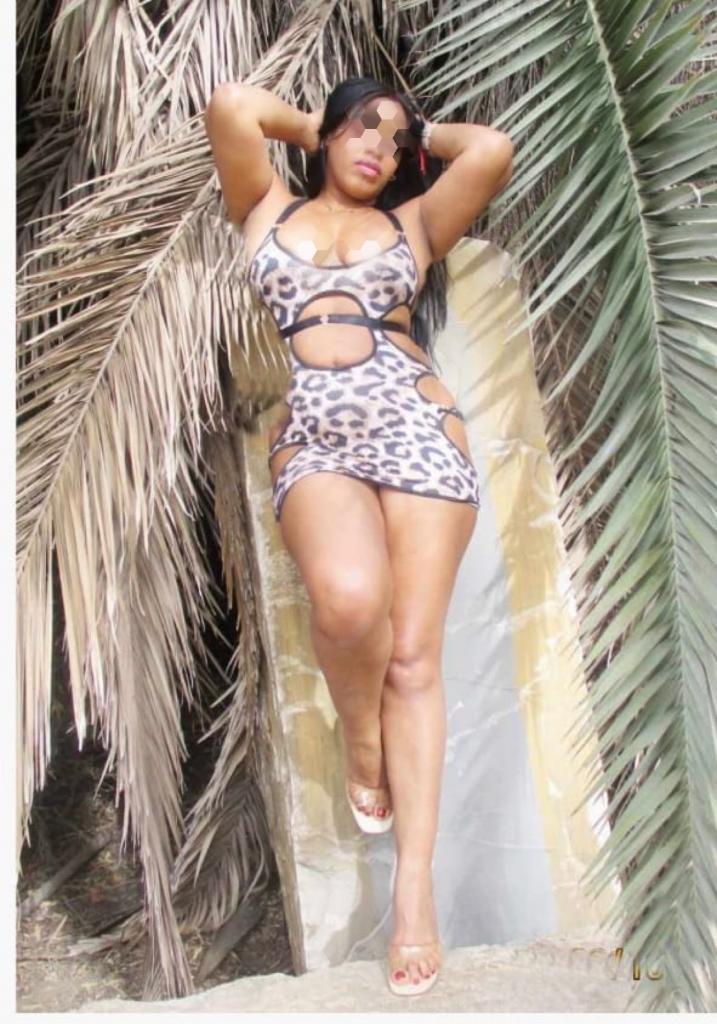 Chica busca chico en Cádiz: 