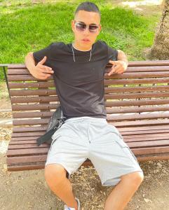 Chico busca chica en Vizcaya: 