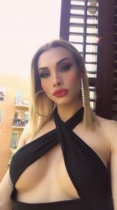 605404290: Travesti en Barcelona