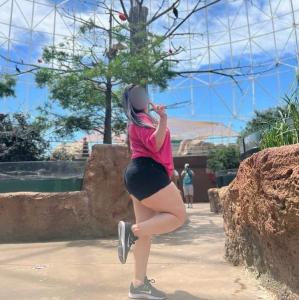 Chica busca chico en Sevilla: 