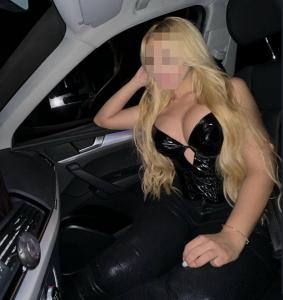 Chica busca chico en La Coruña: 