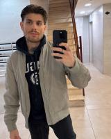 674892614: Chico busca chica en Barcelona