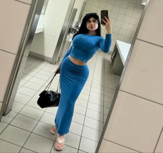 603386847: Chica busca chico en Barcelona