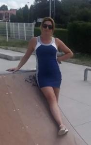 651837403: Chica busca chico en Asturias