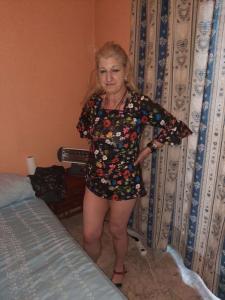 Chica busca chico en Granada: 