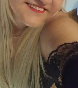 644429719: Chica busca chico en Lugo