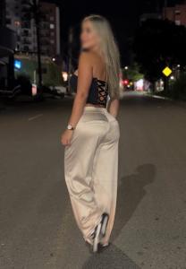 655464597: Chica busca chico en Tenerife