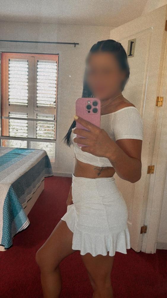 617745552: Chica busca chico en Las Palmas