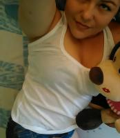 642233131: Chica busca chico en León