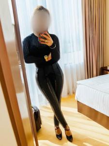 Chica busca chico en Madrid: 