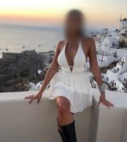 697537036: Chica busca chico en Madrid