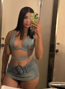 Chica busca chico en La Coruña: 