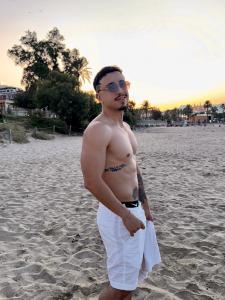 Chico busca chica en Mallorca: 