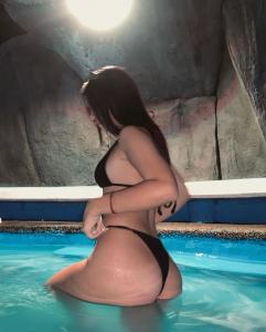 647637764: Chica busca chico en Cádiz