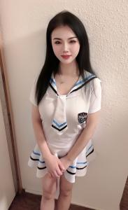 661105998: Chica busca chico en Barcelona