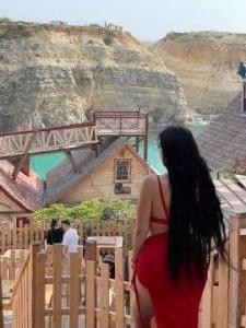 613745936: Transexual en Gerona