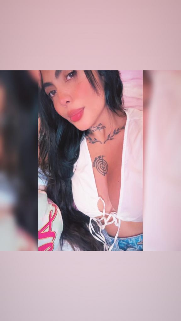 Chica busca chico en Menorca: 