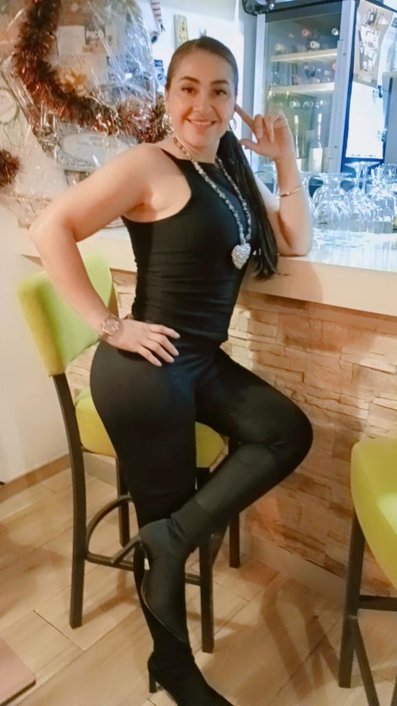 Chica busca chico en Pontevedra: 