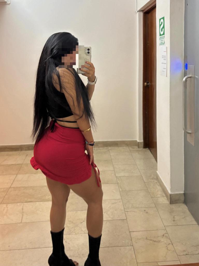 Chica busca chico en Tenerife: 