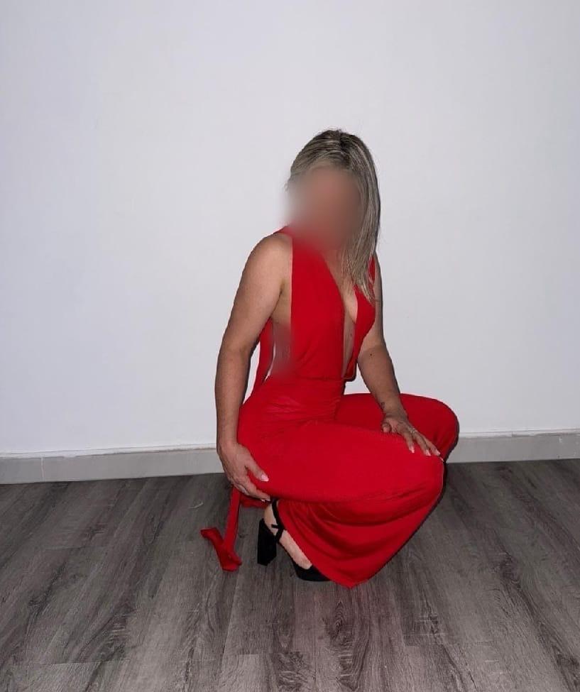 Chica busca chico en Asturias: 