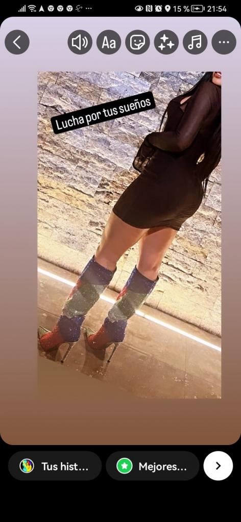 Chica busca chico en Granada: 