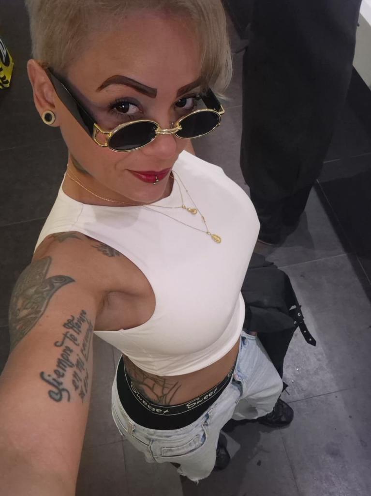 Chica busca chico en Sevilla: 