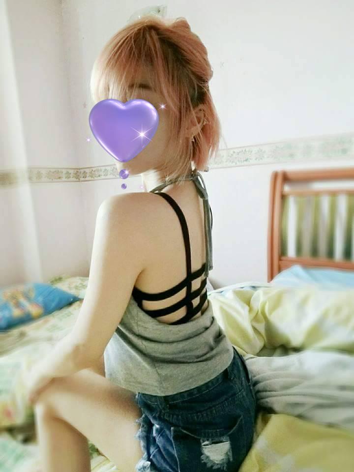 643425479: Chica busca chico en Lérida