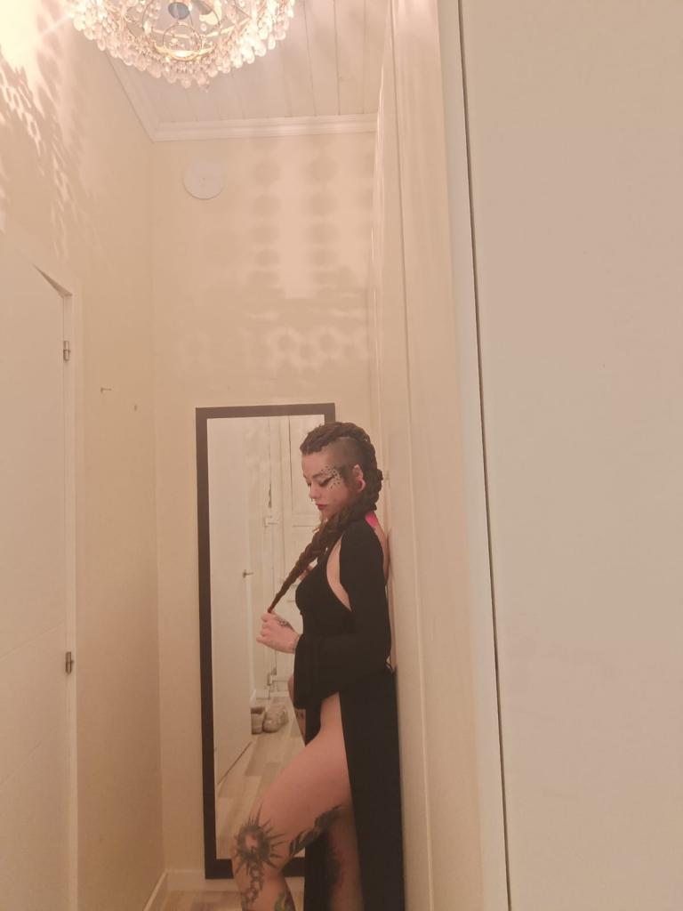 Chica busca chico en Burgos: 